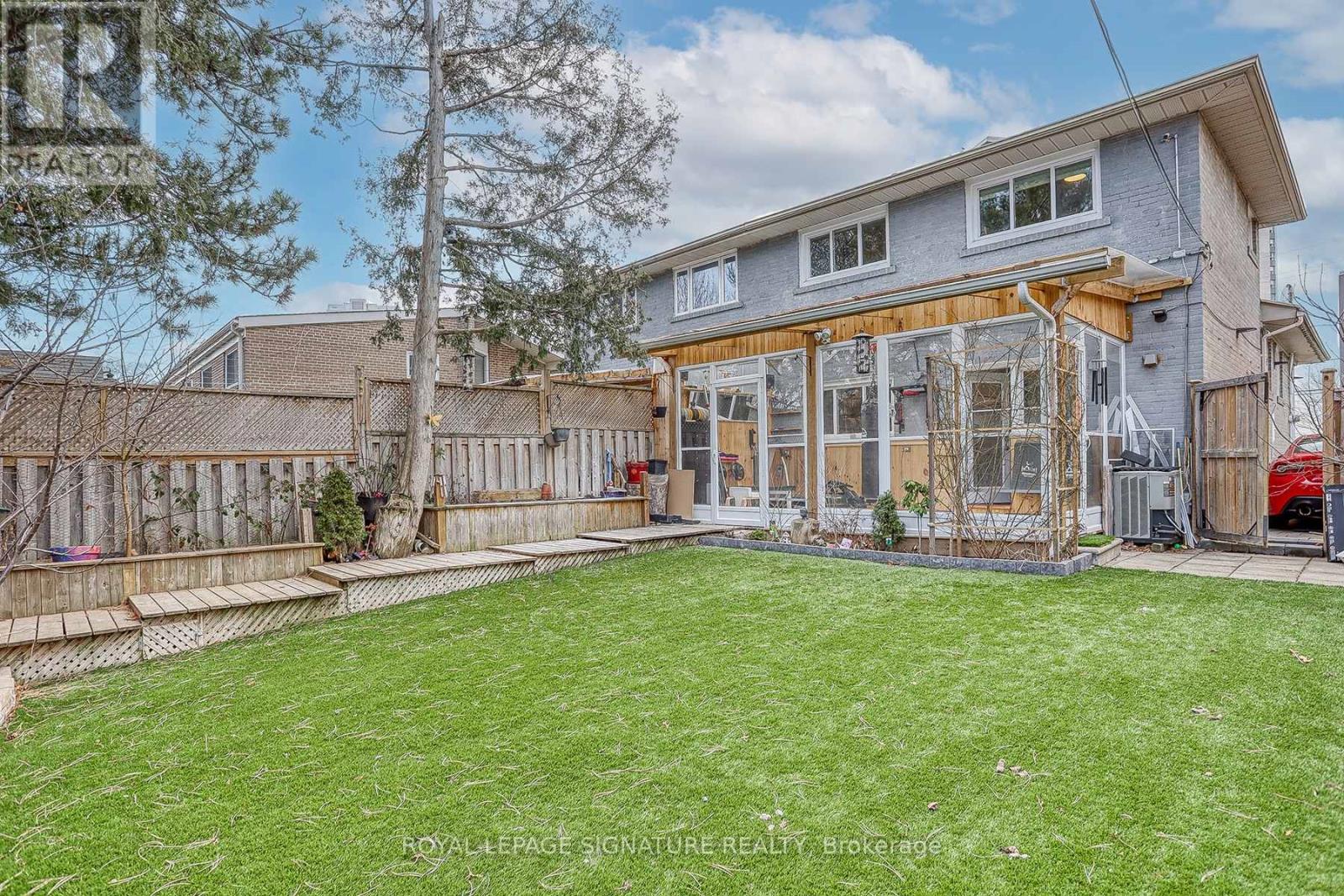 270 Roywood Drive, Toronto, Ontario  M3A 2E6 - Photo 38 - C12832636