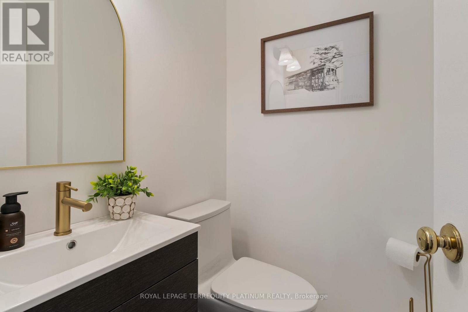 62 Humphrey Drive, Ajax, Ontario  L1S 4Z2 - Photo 13 - E13049894