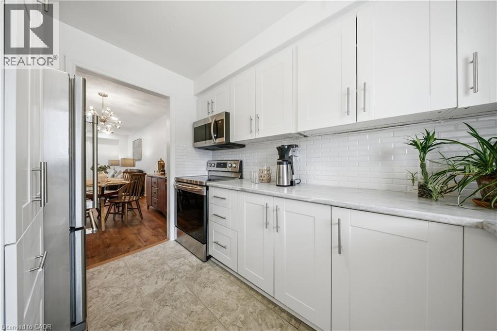 2779 Gananoque Drive Unit# 40, Mississauga, Ontario  L5N 2E4 - Photo 11 - 40821889