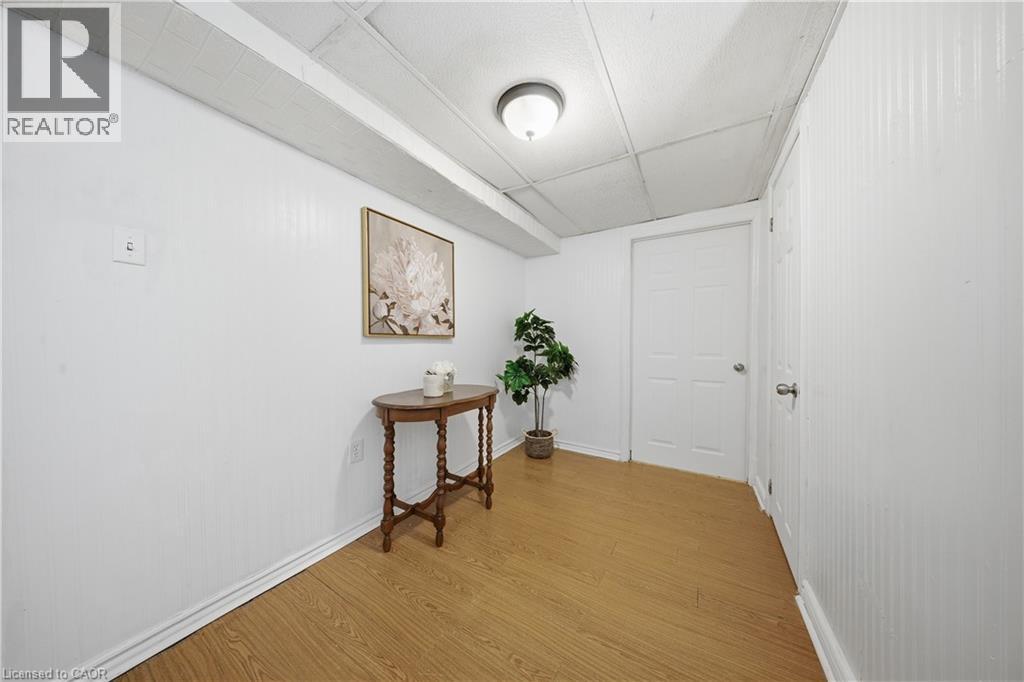 2779 Gananoque Drive Unit# 40, Mississauga, Ontario  L5N 2E4 - Photo 30 - 40821889