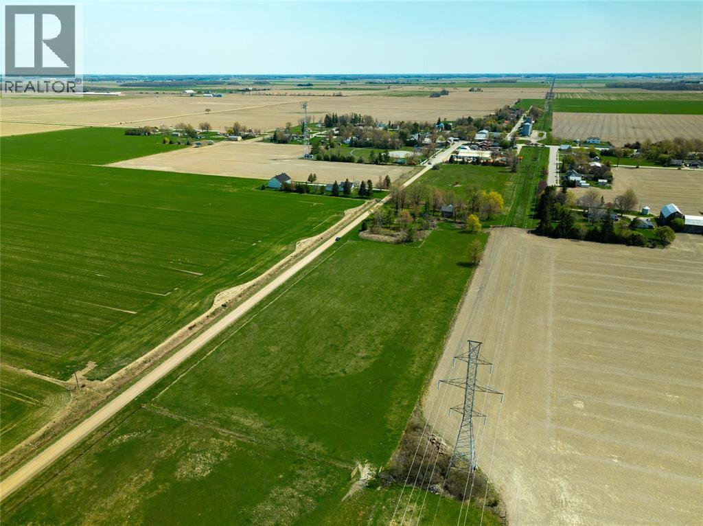 6437 Weidman Line, Brooke-Alvinston, Ontario  N0N 1K0 - Photo 2 - 26009351