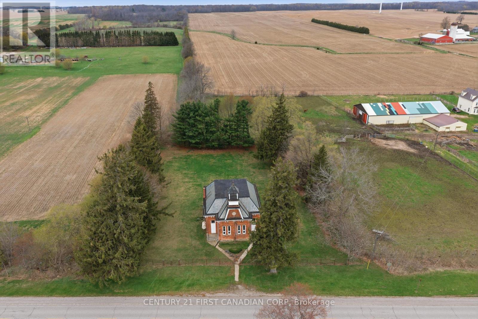 14303 Talbot Trail, Chatham-Kent, Ontario  N0P 2C0 - Photo 11 - X13051096