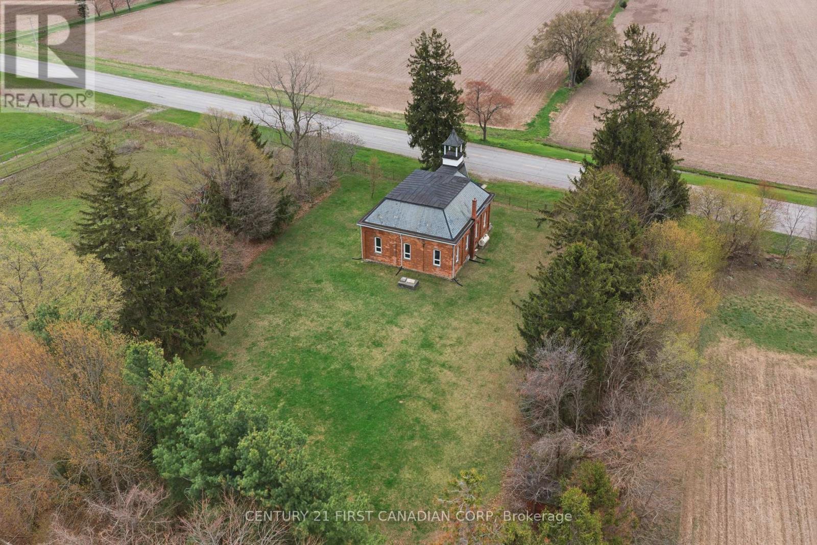 14303 Talbot Trail, Chatham-Kent, Ontario  N0P 2C0 - Photo 15 - X13051096