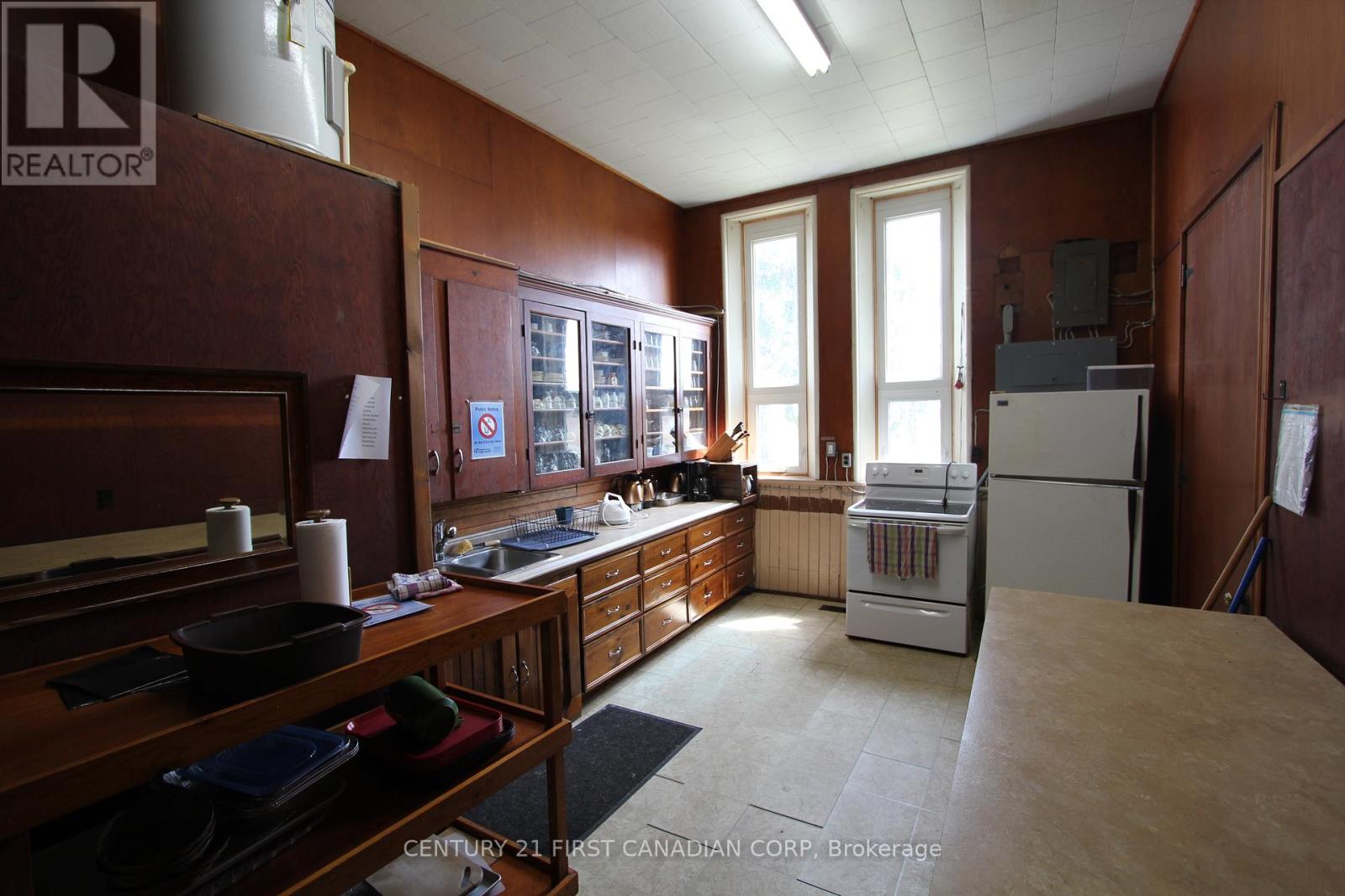 14303 Talbot Trail, Chatham-Kent, Ontario  N0P 2C0 - Photo 25 - X13051096