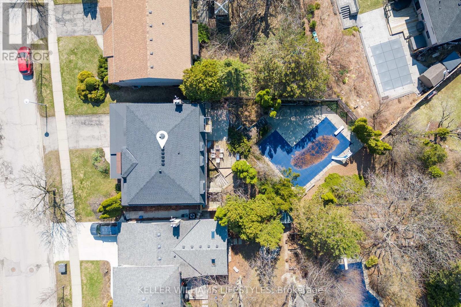 62 Fourwinds Road, London South, Ontario  N6K 3L2 - Photo 2 - X13051146