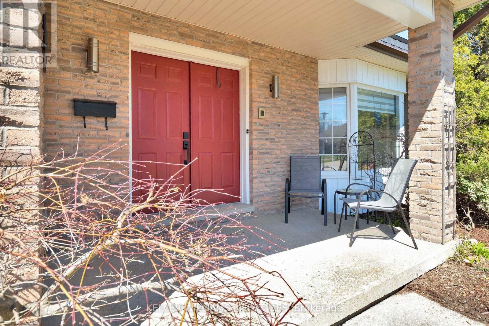 62 Fourwinds Road, London South, Ontario  N6K 3L2 - Photo 5 - X13051146