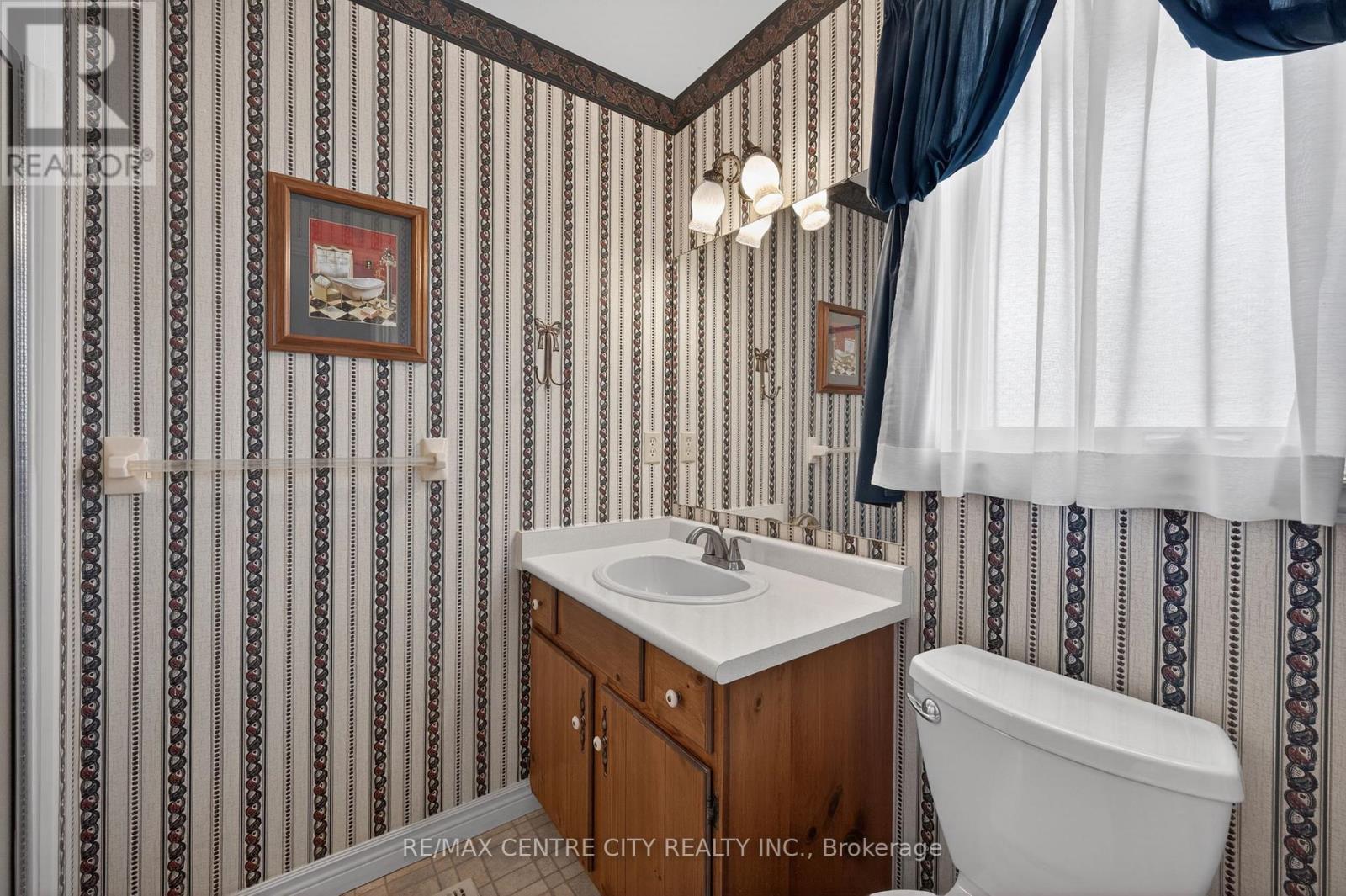 55 Pine Valley Drive, London South, Ontario  N6J 4M9 - Photo 22 - X13051180