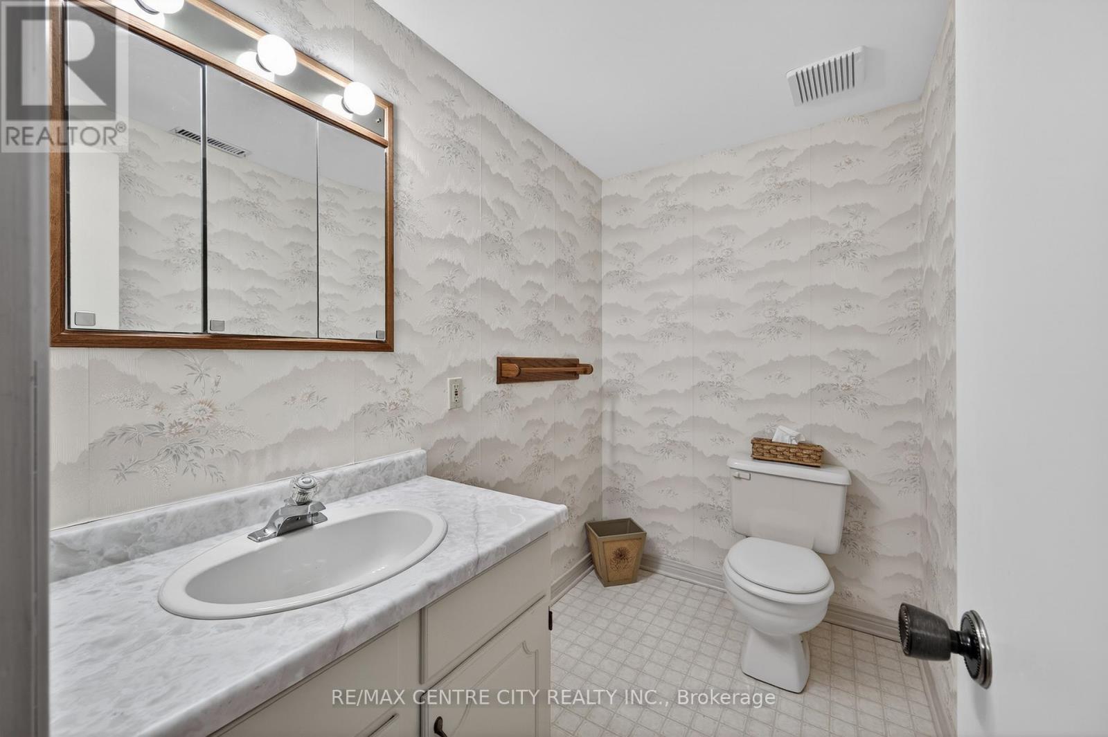 55 Pine Valley Drive, London South, Ontario  N6J 4M9 - Photo 30 - X13051180