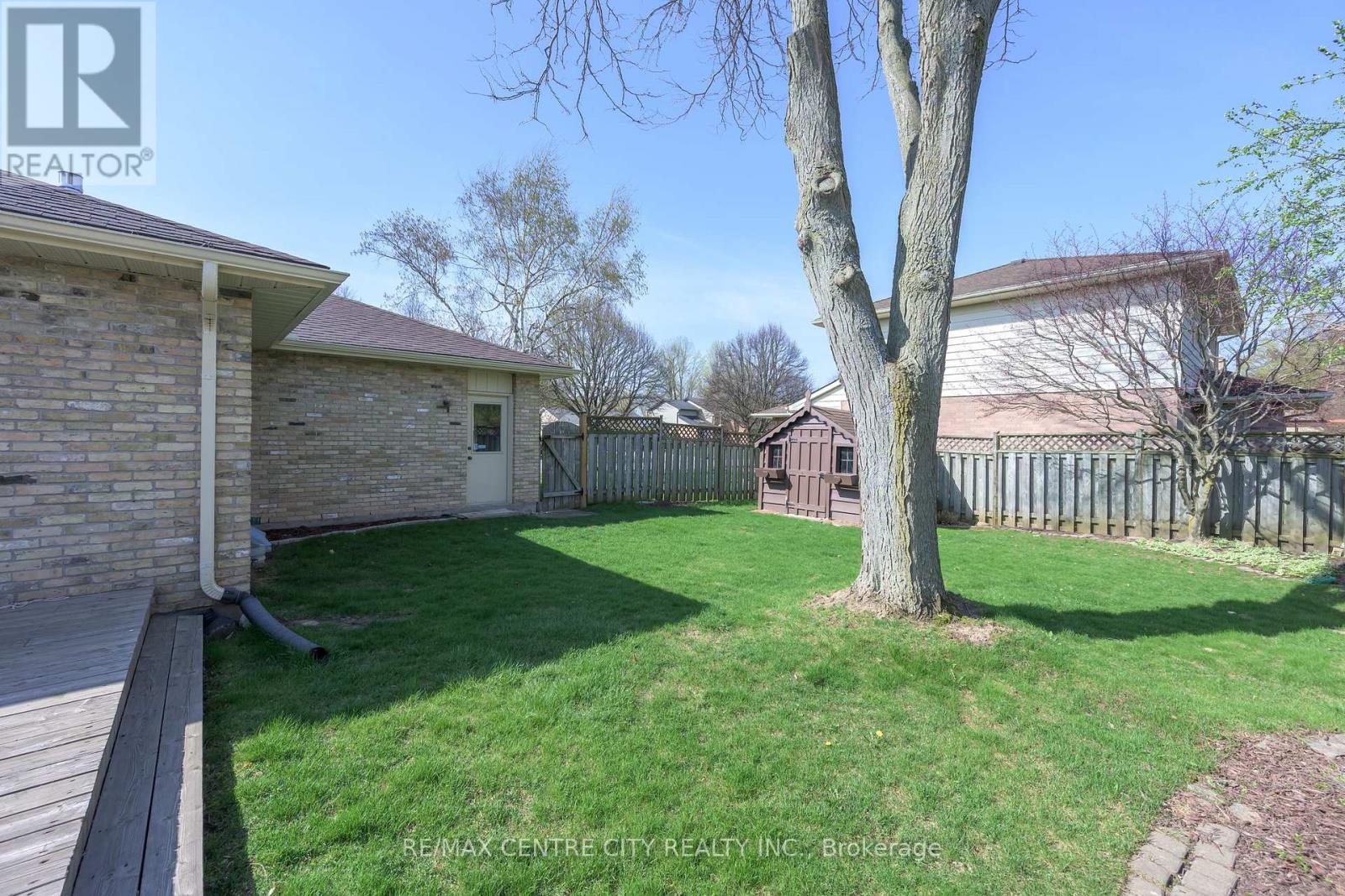 55 Pine Valley Drive, London South, Ontario  N6J 4M9 - Photo 9 - X13051180