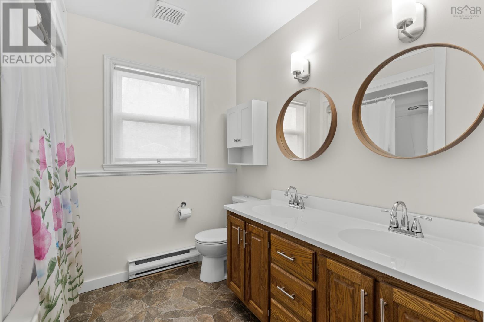 162 Sunnyvale Crescent, Lower Sackville, Nova Scotia  B4E 2S5 - Photo 16 - 202608768