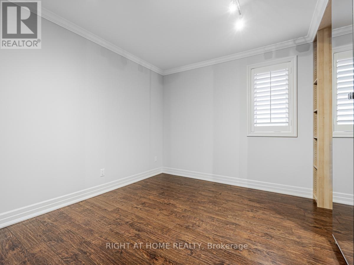 30 Hawksbury Drive, Toronto, Ontario  M2K 1M3 - Photo 13 - C13051032