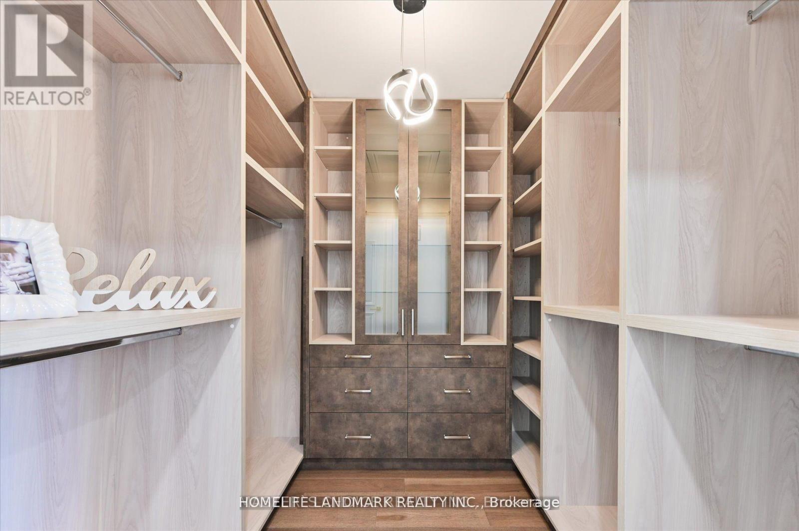 382 St Clements Avenue, Toronto, Ontario  M5N 1M1 - Photo 14 - C13051062