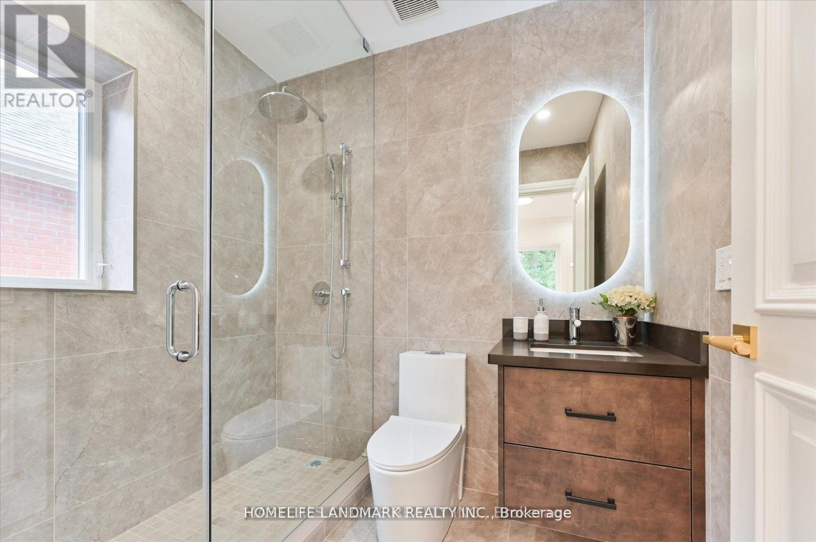 382 St Clements Avenue, Toronto, Ontario  M5N 1M1 - Photo 20 - C13051062