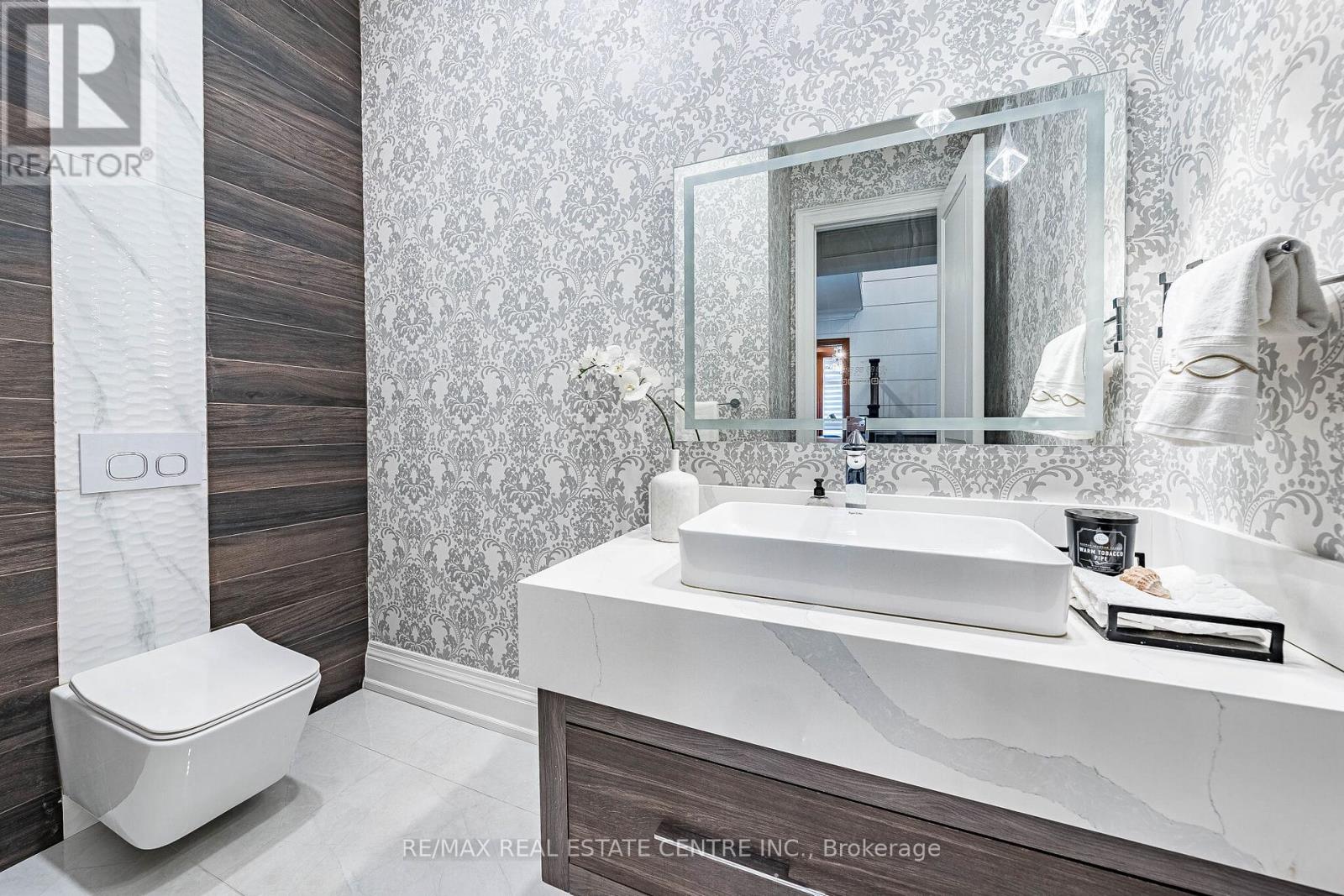 15 Montford Drive, Toronto, Ontario  M2M 3H2 - Photo 26 - C13051104