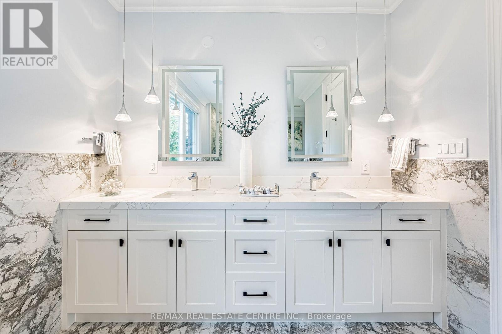 15 Montford Drive, Toronto, Ontario  M2M 3H2 - Photo 33 - C13051104