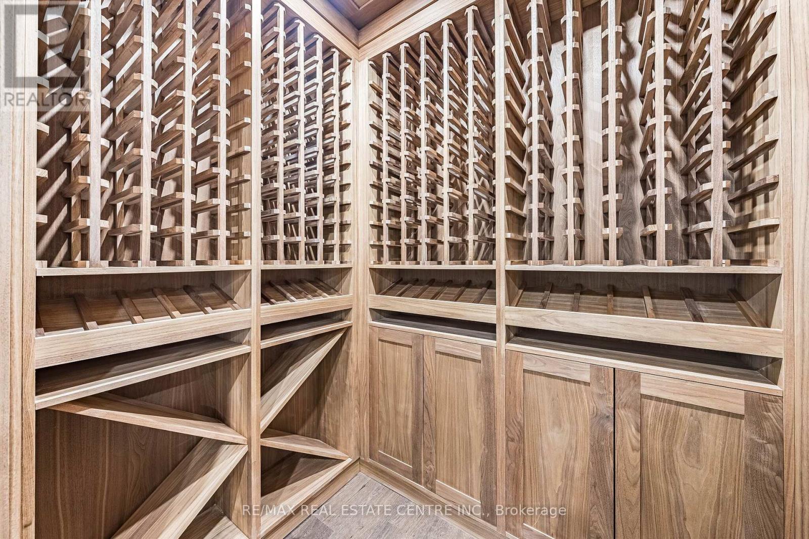 15 Montford Drive, Toronto, Ontario  M2M 3H2 - Photo 46 - C13051104