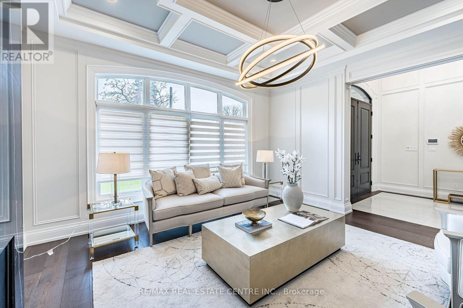 15 Montford Drive, Toronto, Ontario  M2M 3H2 - Photo 7 - C13051104