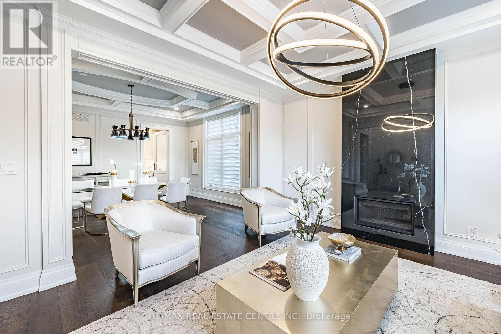 15 Montford Drive, Toronto, Ontario  M2M 3H2 - Photo 8 - C13051104