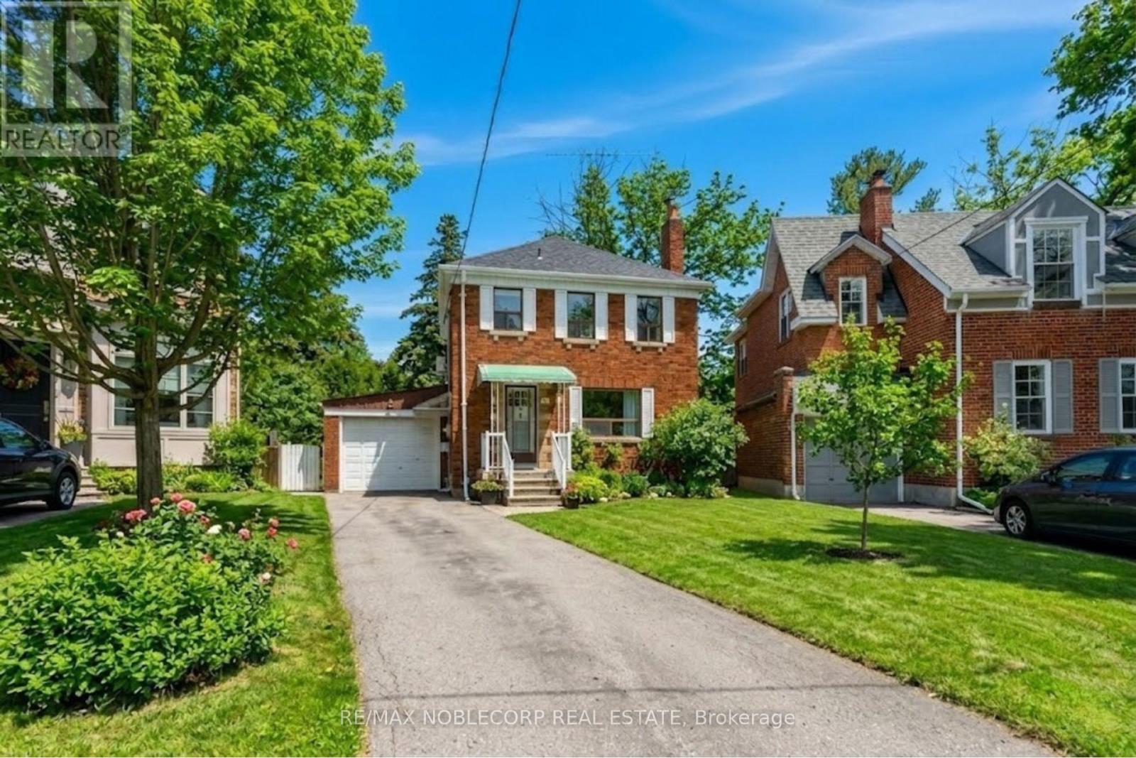 51 Glenavy Avenue, Toronto, Ontario  M4P 2T9 - Photo 5 - C13051112