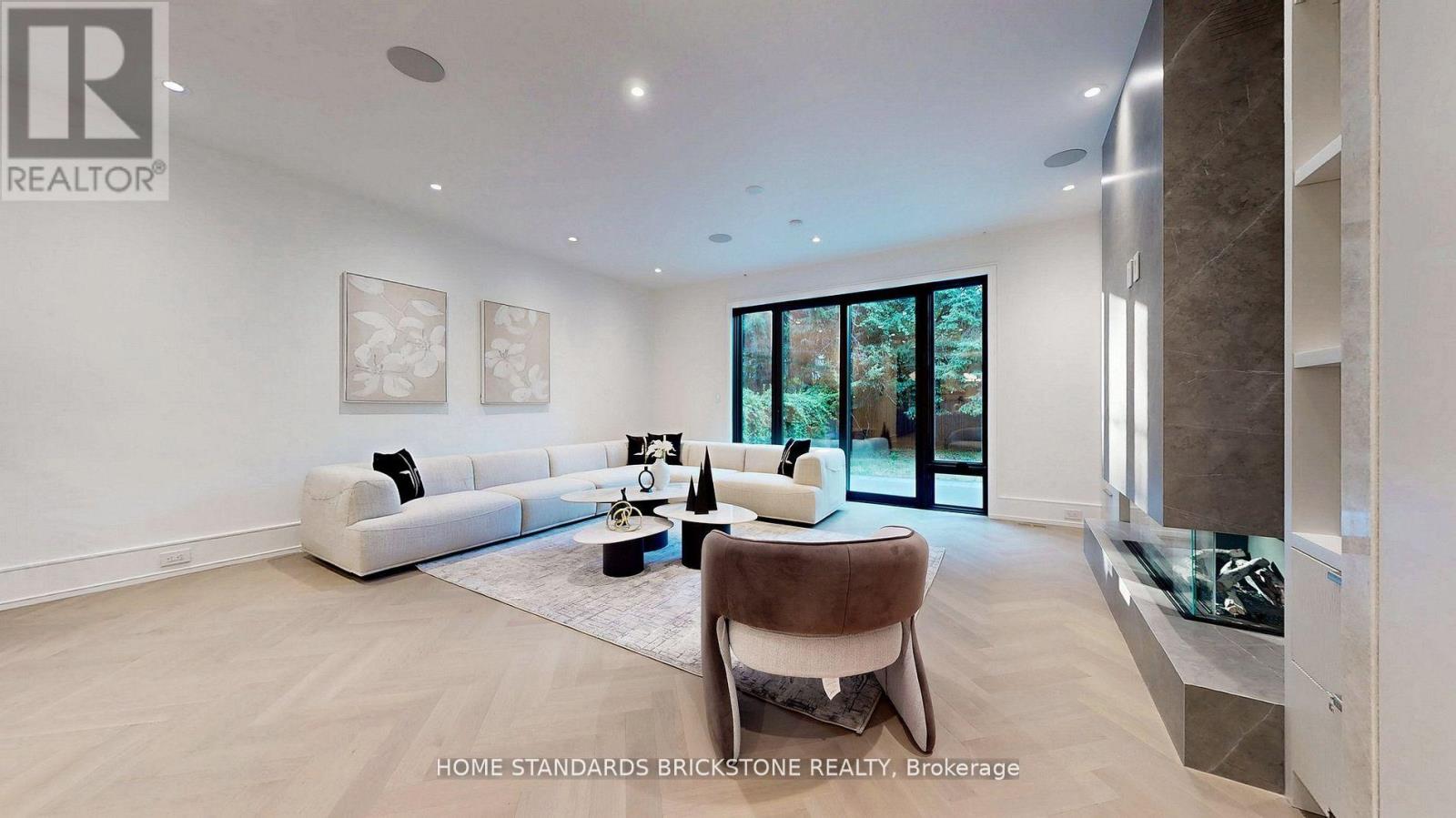 38 Elgin Avenue, Toronto, Ontario  M5R 1G6 - Photo 12 - C13051156