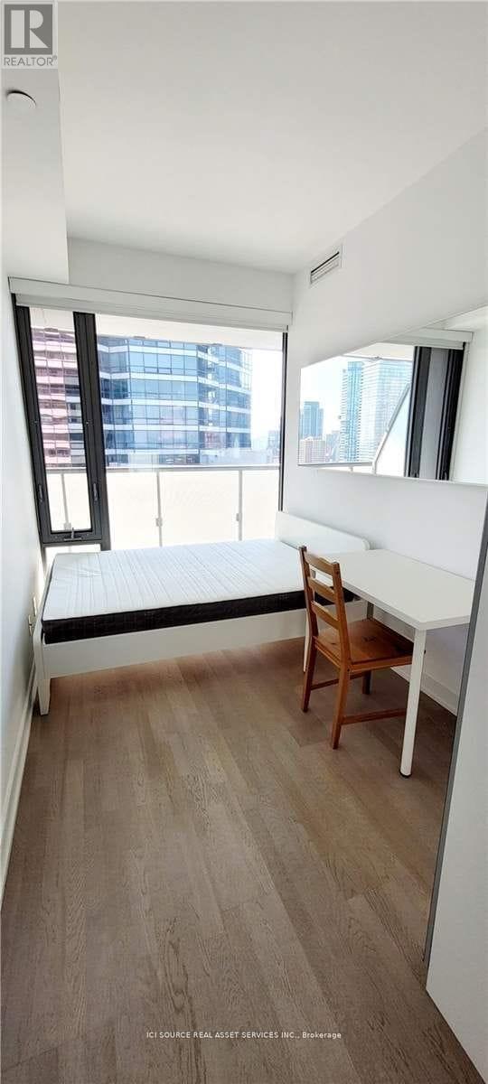 2502 - 57 St. Joseph Street, Toronto, Ontario  M5S 0C5 - Photo 12 - C13051174