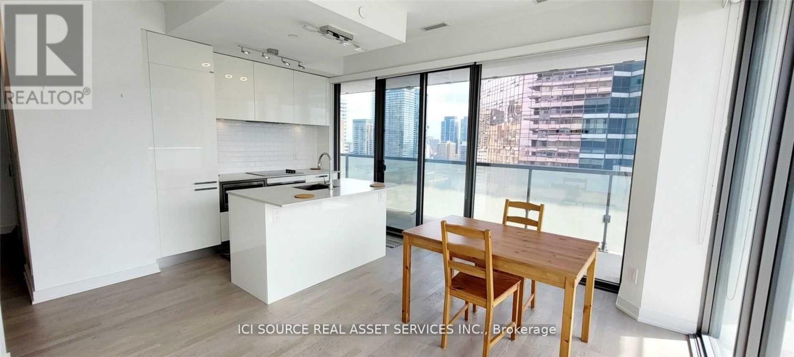 2502 - 57 St. Joseph Street, Toronto, Ontario  M5S 0C5 - Photo 7 - C13051174