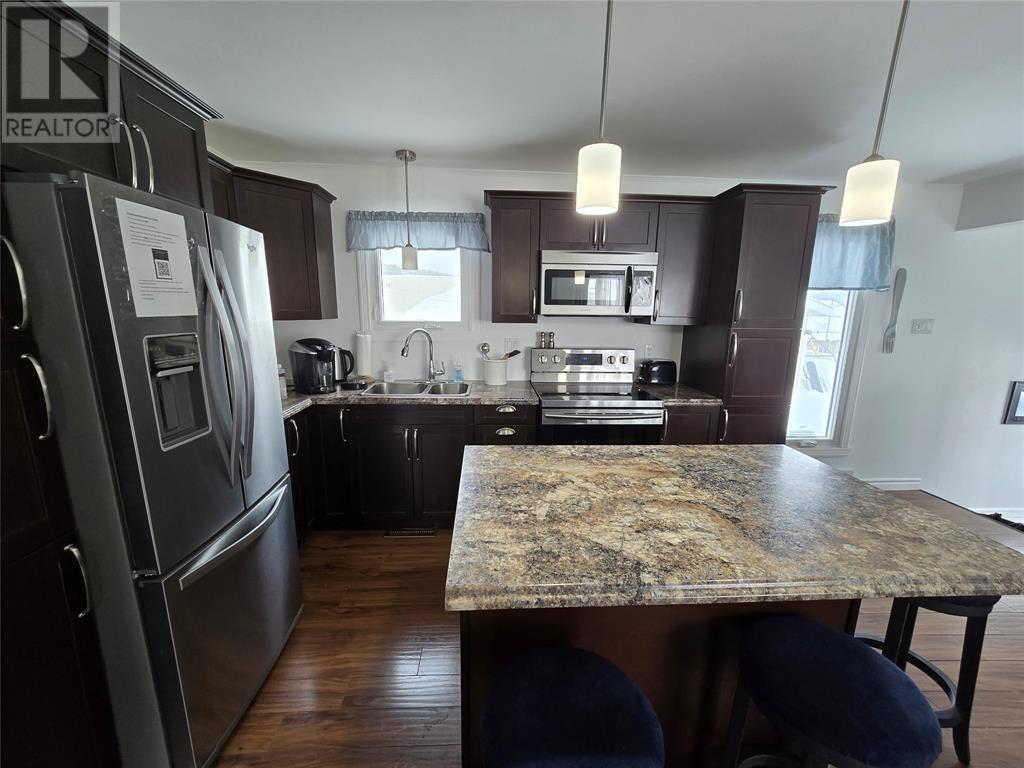 701 Mcparland Drive, Labrador City, Newfoundland & Labrador  A2V 1W1 - Photo 4 - 1296659