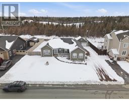 131 Harmsworth Drive