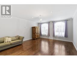 131 Harmsworth Drive