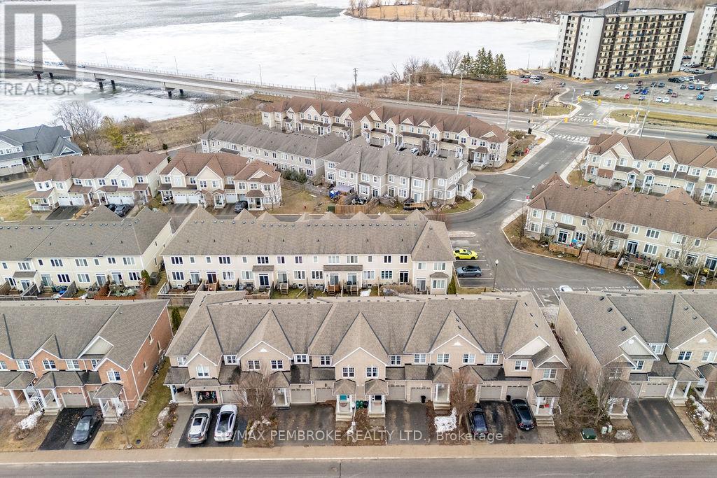 843 Newmarket Lane, Kingston, Ontario  K7K 0C8 - Photo 2 - X13051154