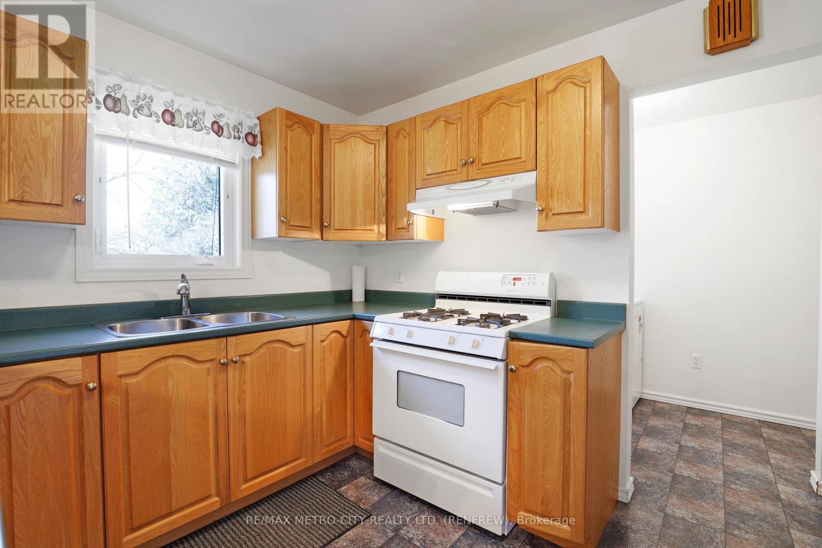 3805 Burnstown Road, Renfrew, Ontario  K7V 3Z4 - Photo 14 - X13051176