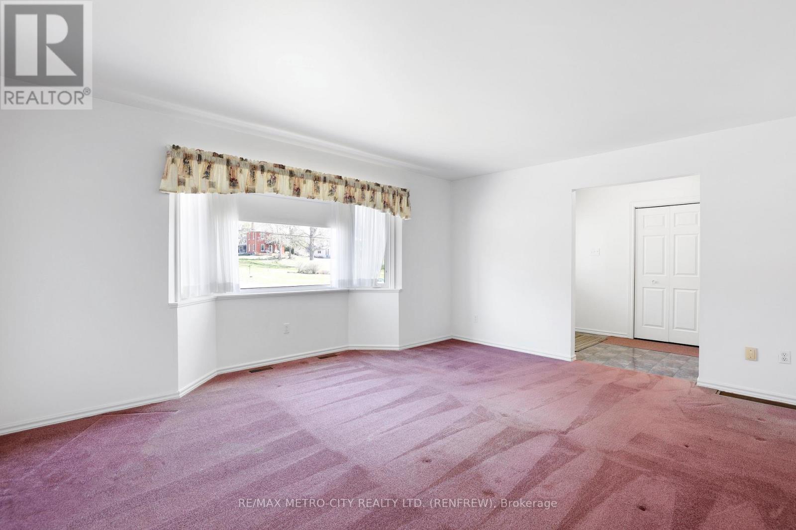 3805 Burnstown Road, Renfrew, Ontario  K7V 3Z4 - Photo 9 - X13051176