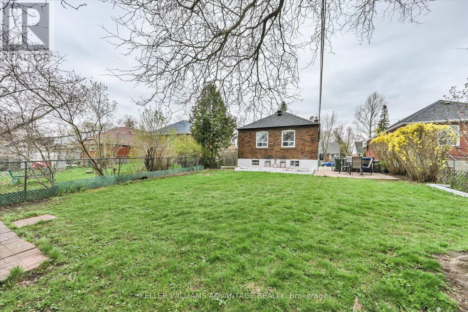 27 Innismore Crescent, Toronto, Ontario  M1R 1C8 - Photo 25 - E13051138