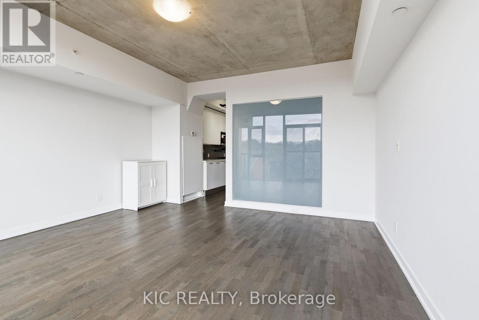 408 - 60 Haslett Avenue Road, Toronto, Ontario  M4L 1T6 - Photo 12 - E13051142