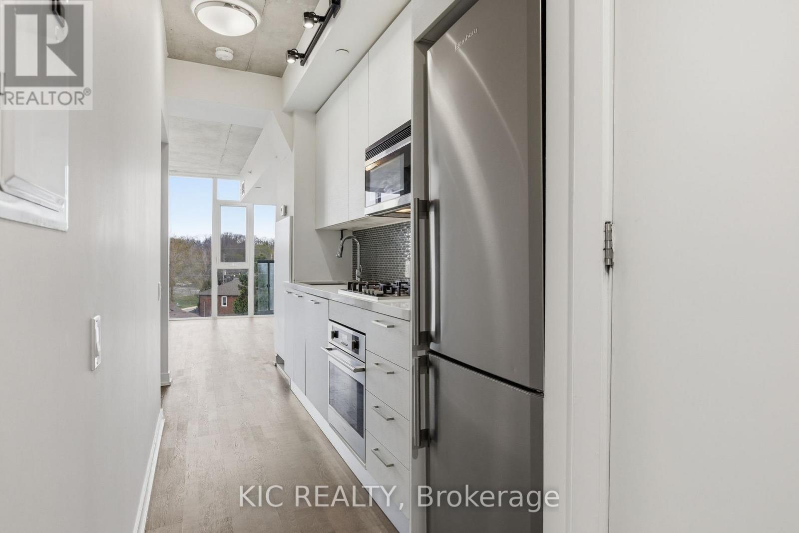 408 - 60 Haslett Avenue Road, Toronto, Ontario  M4L 1T6 - Photo 4 - E13051142