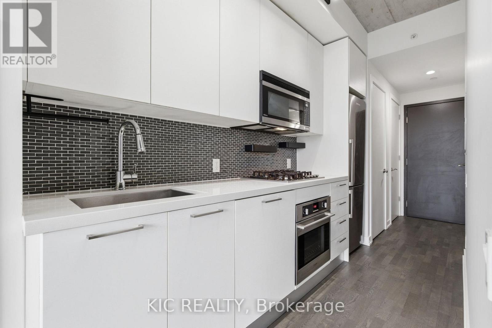 408 - 60 Haslett Avenue Road, Toronto, Ontario  M4L 1T6 - Photo 5 - E13051142