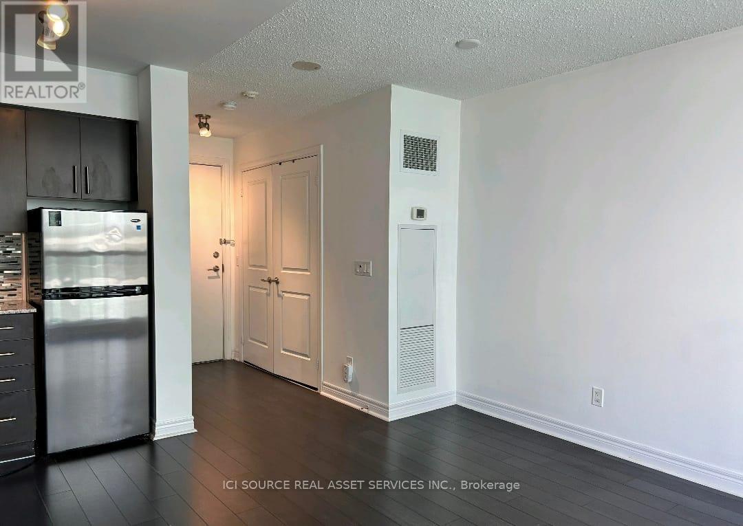 2705 - 50 Town Centre Court, Toronto, Ontario  M1P 0A9 - Photo 4 - E13051160