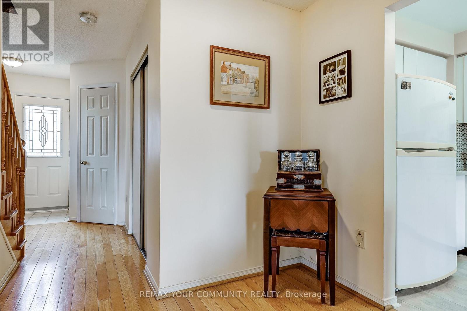 923 Caribou Valley Circle, Newmarket, Ontario  L3X 1W9 - Photo 4 - N13051086