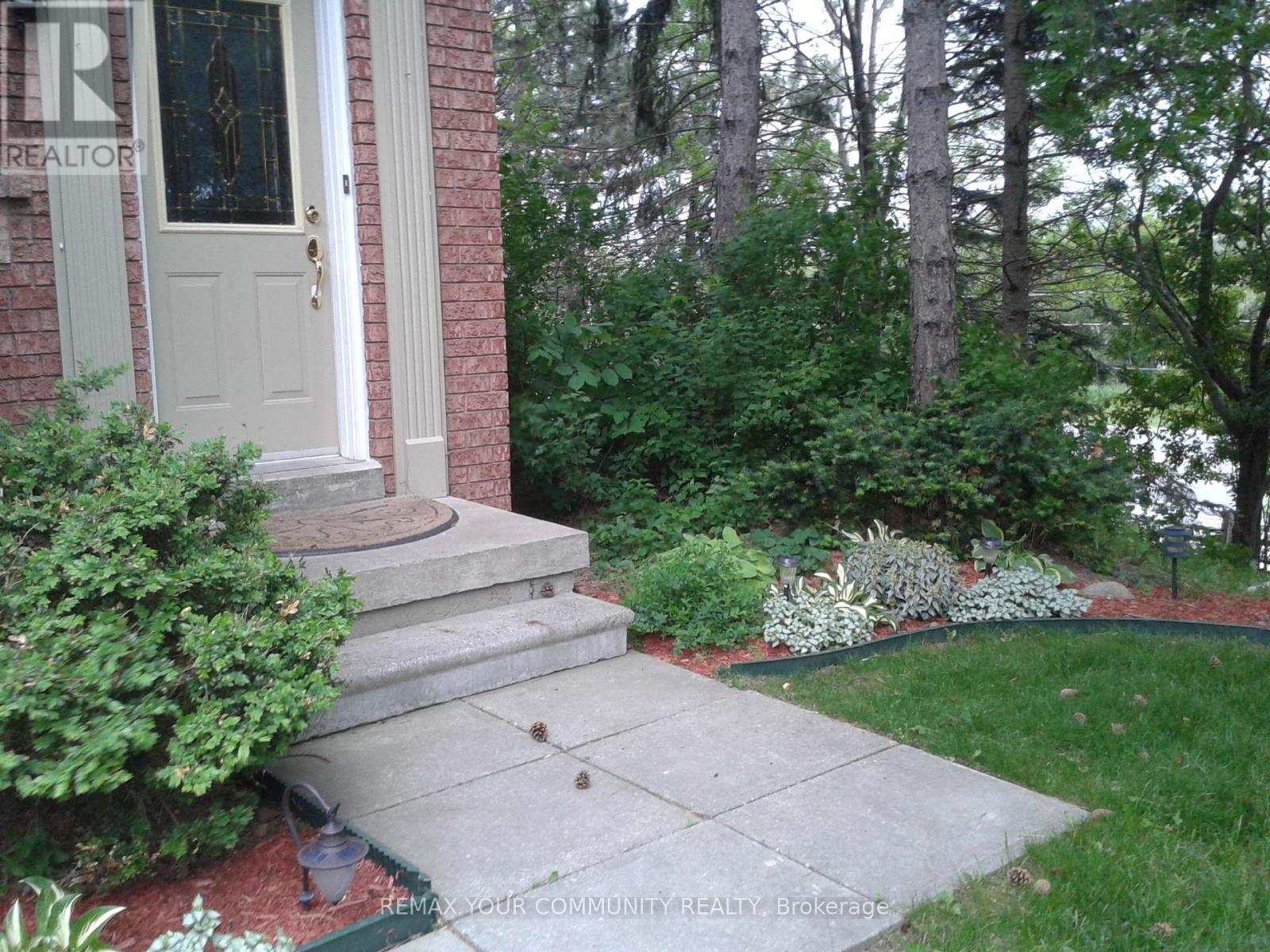 923 Caribou Valley Circle, Newmarket, Ontario  L3X 1W9 - Photo 41 - N13051086