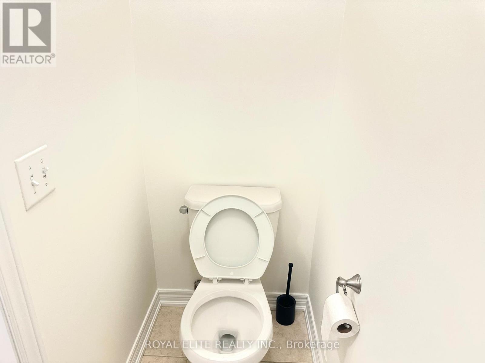 51 Locust Terrace, Markham, Ontario  L6E 0G8 - Photo 13 - N13051098