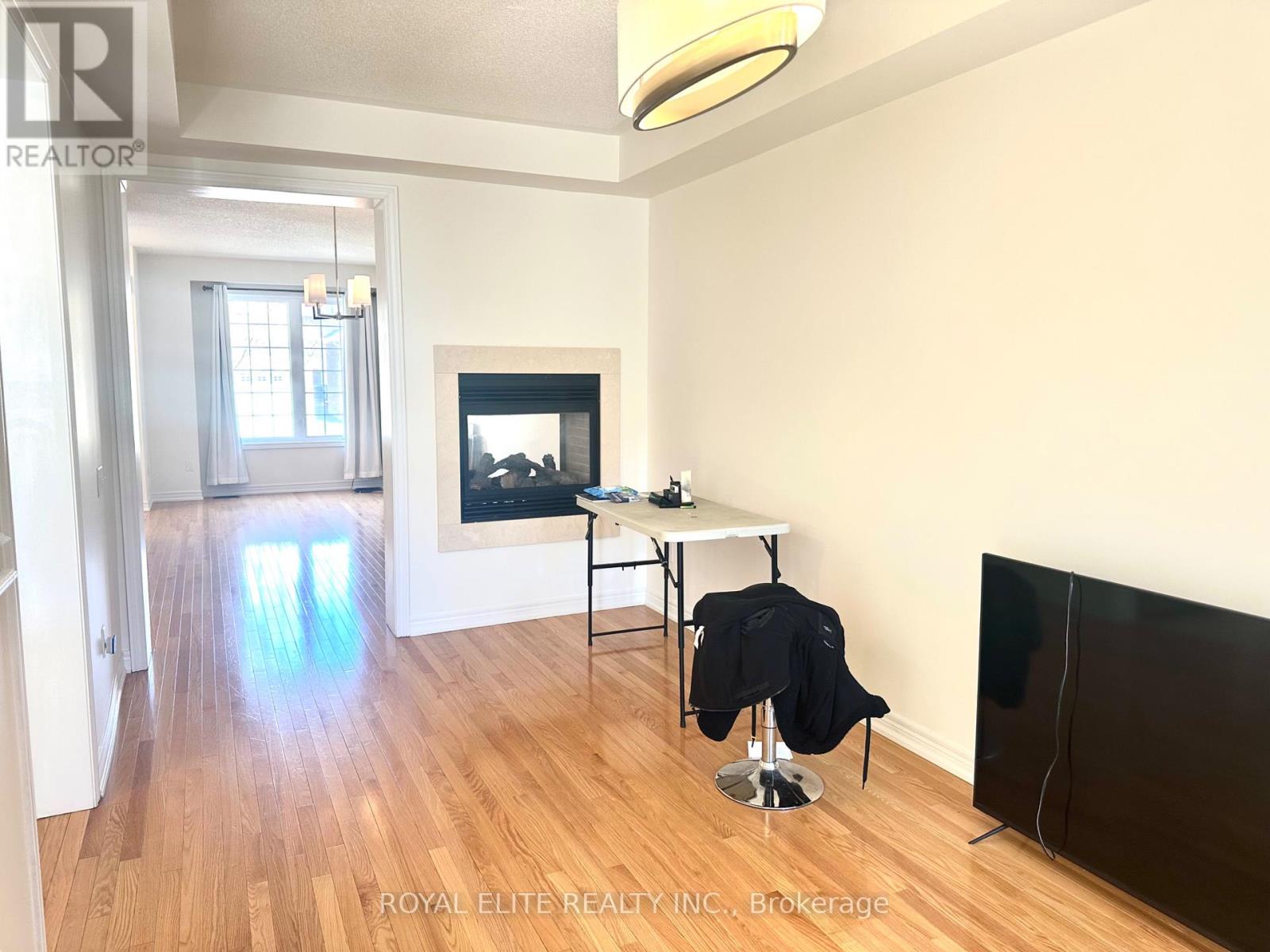 51 Locust Terrace, Markham, Ontario  L6E 0G8 - Photo 9 - N13051098