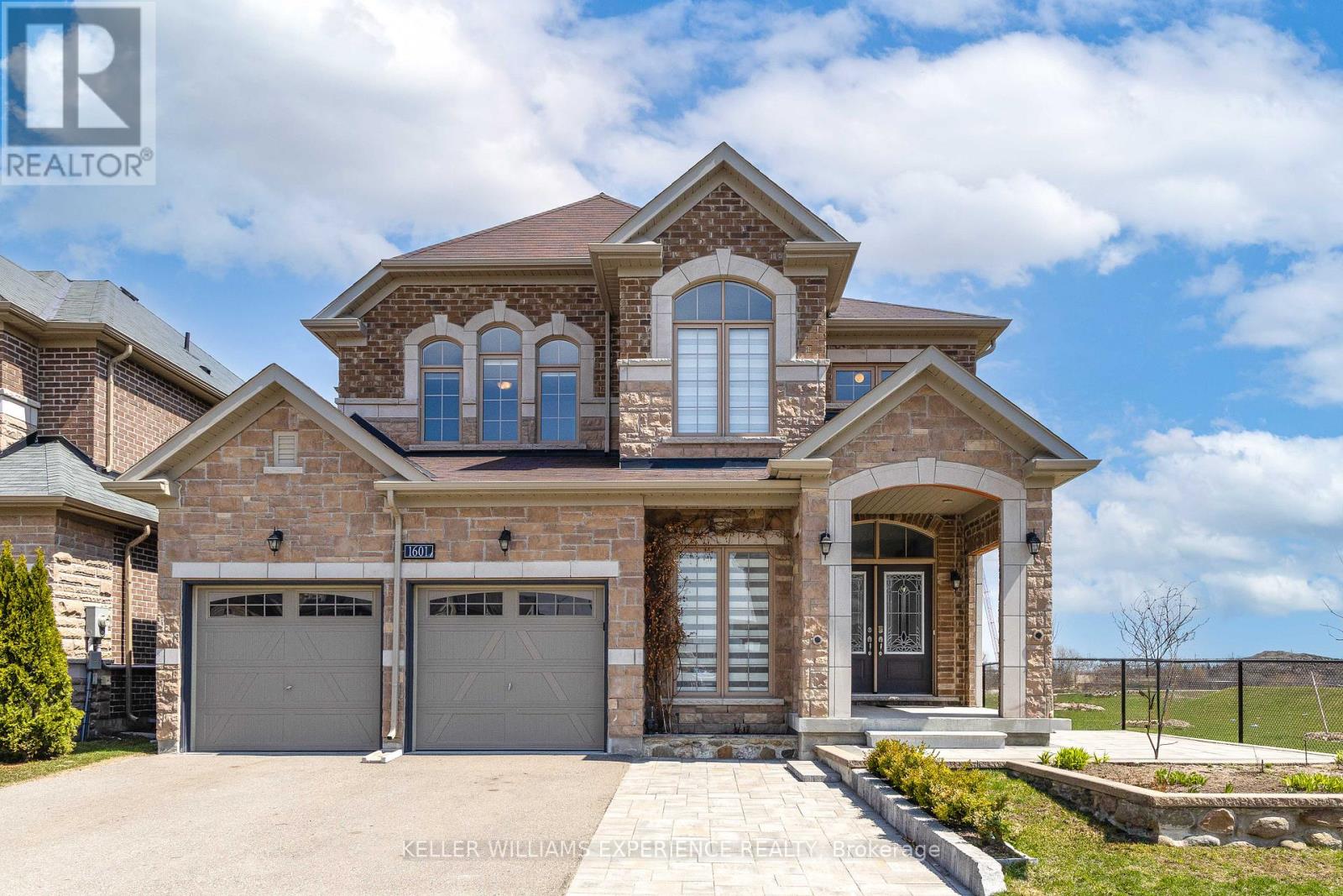 1601 EMBERTON WAY, Innisfil, Ontario