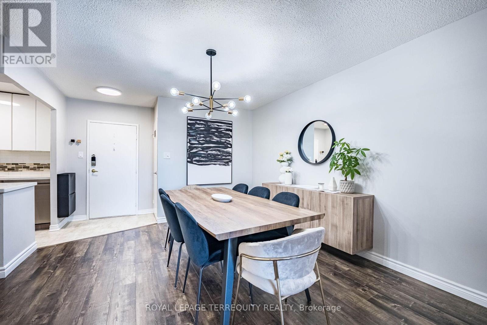 210 - 299 Mill Road, Toronto, Ontario  M9C 4V9 - Photo 14 - W13051120