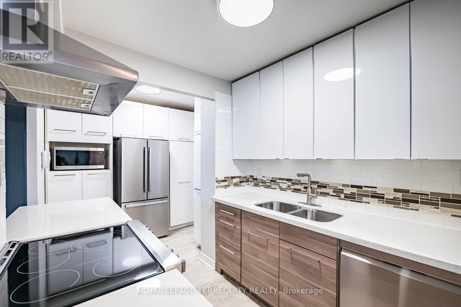 210 - 299 Mill Road, Toronto, Ontario  M9C 4V9 - Photo 19 - W13051120