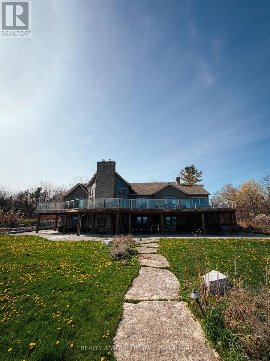 2720 Front Road, Norfolk, Ontario  N0E 1W0 - Photo 1 - X13051050