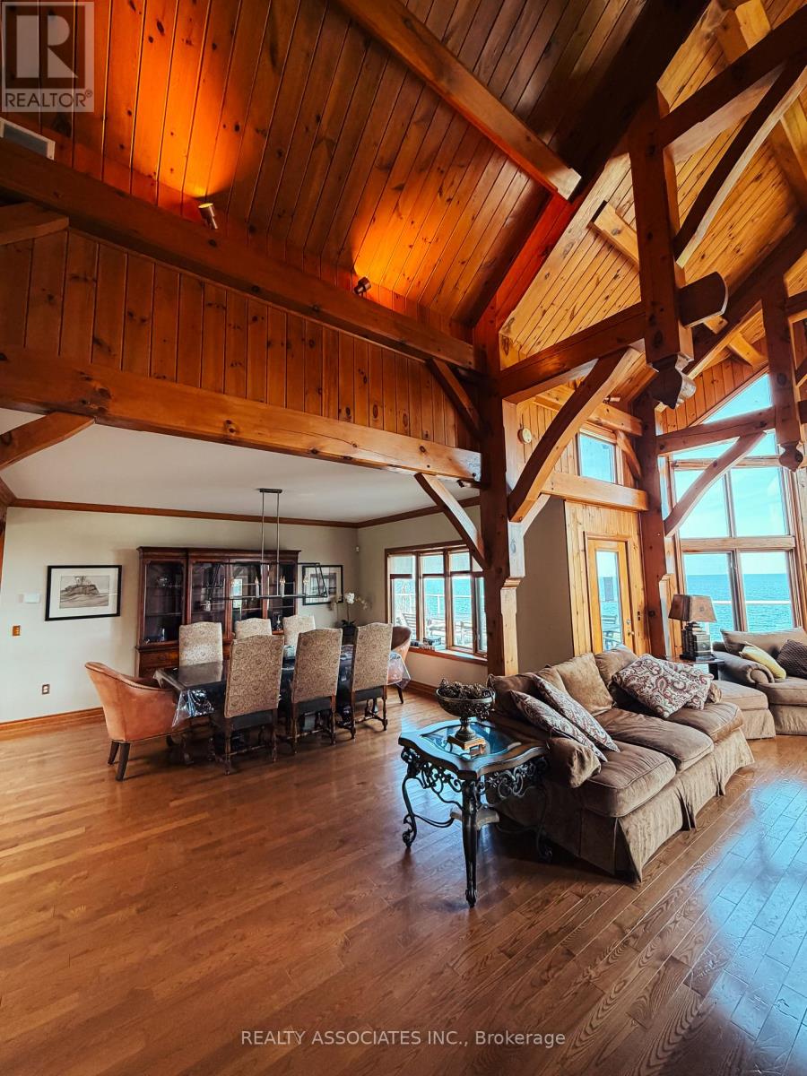 2720 Front Road, Norfolk, Ontario  N0E 1W0 - Photo 8 - X13051050