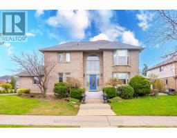 25 HIGHBURY DRIVE, Hamilton, Ontario