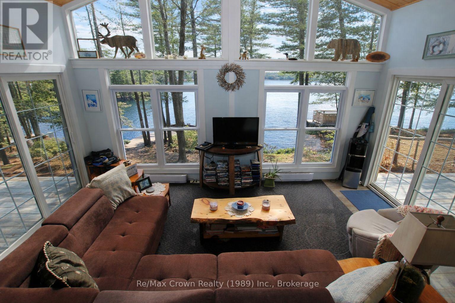 935 Limberlost Point Road, Parry Sound Remote Area, Ontario  P0H 2R0 - Photo 12 - X12867182