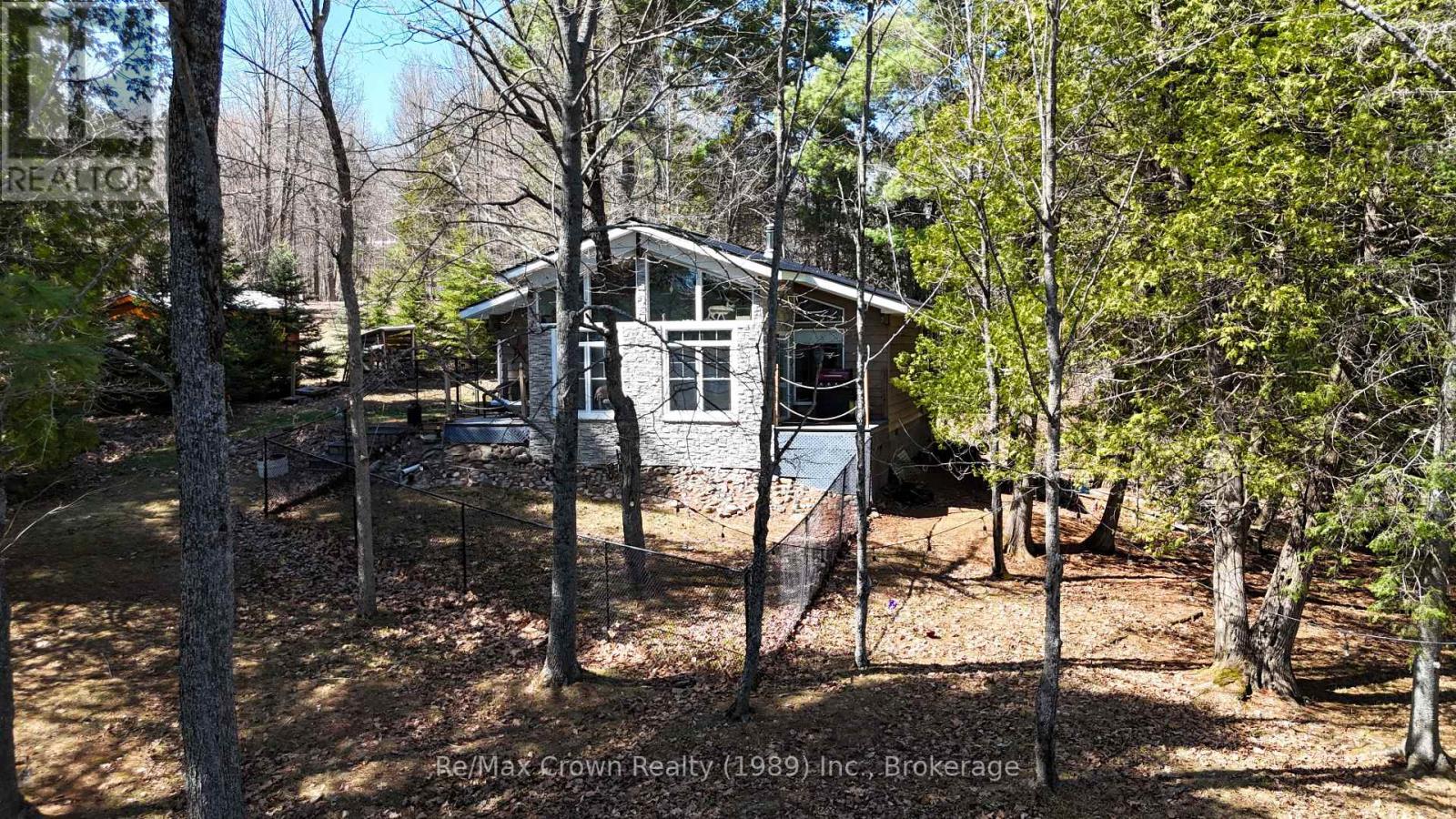 935 LIMBERLOST POINT ROAD, Parry Sound Remote Area, Ontario