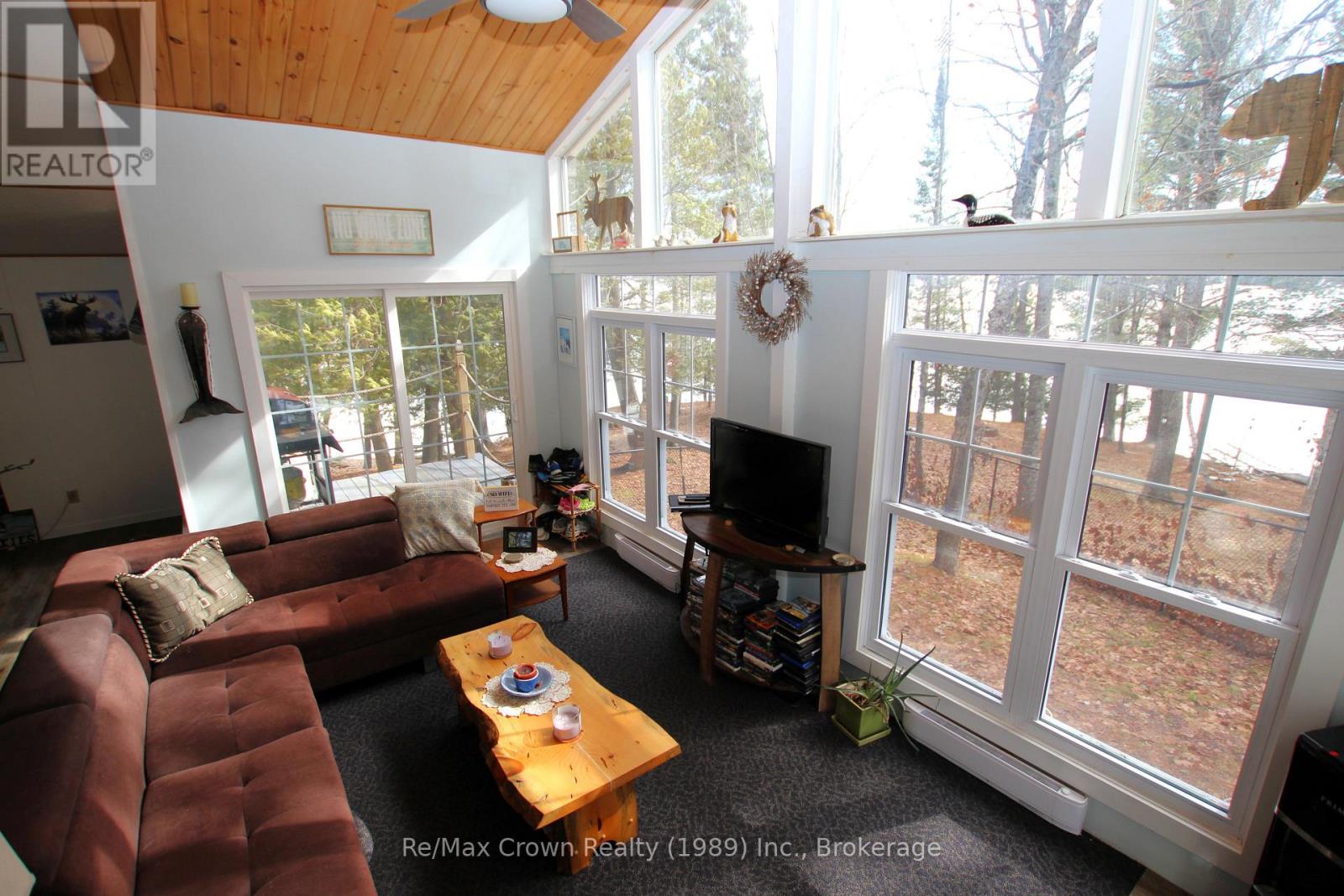 935 Limberlost Point Road, Parry Sound Remote Area, Ontario  P0H 2R0 - Photo 14 - X12867182